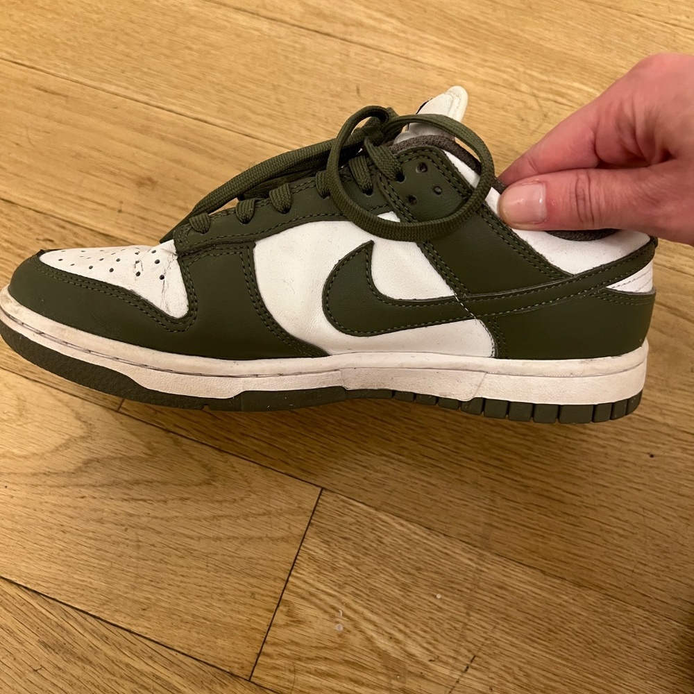 6.5 Olive & White Nike Dunks - Picture 4 of 6
